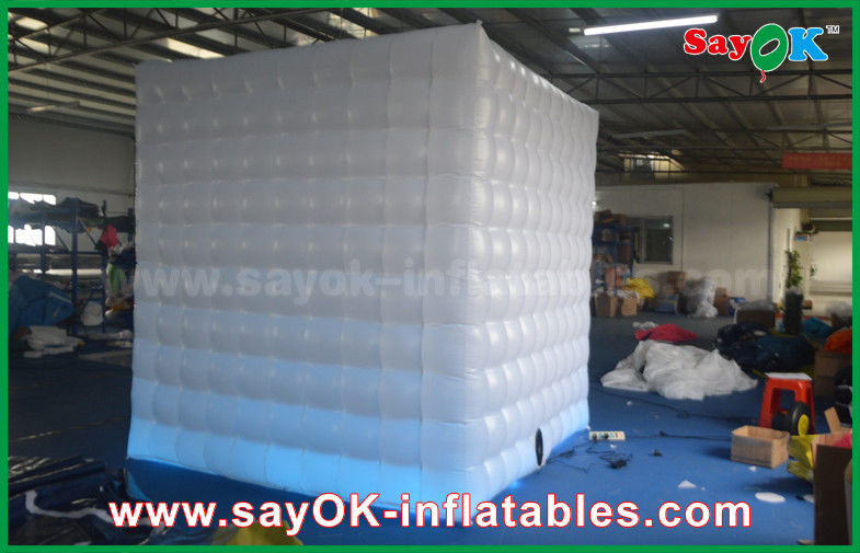 Advertising Booth Displays Two Door Inflatable White Photo Booth Case With Oxford Cloth 2.4 X 2.4 X 2.5