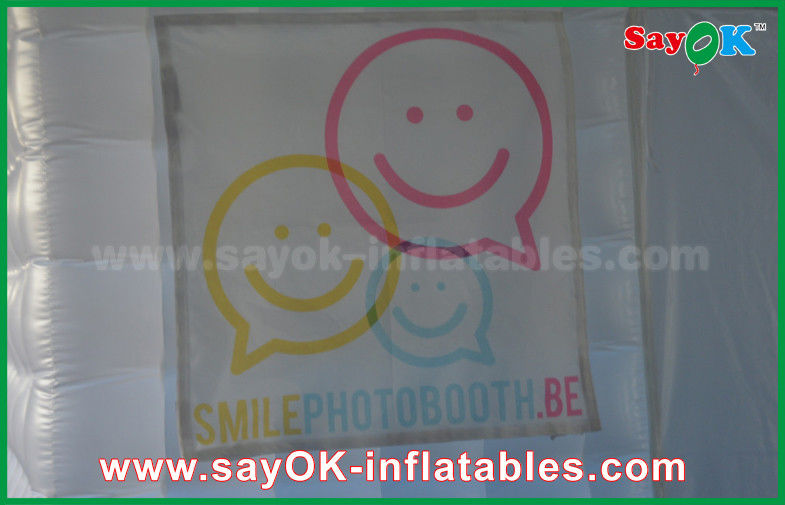 Advertising Booth Displays Two Door Inflatable White Photo Booth Case With Oxford Cloth 2.4 X 2.4 X 2.5
